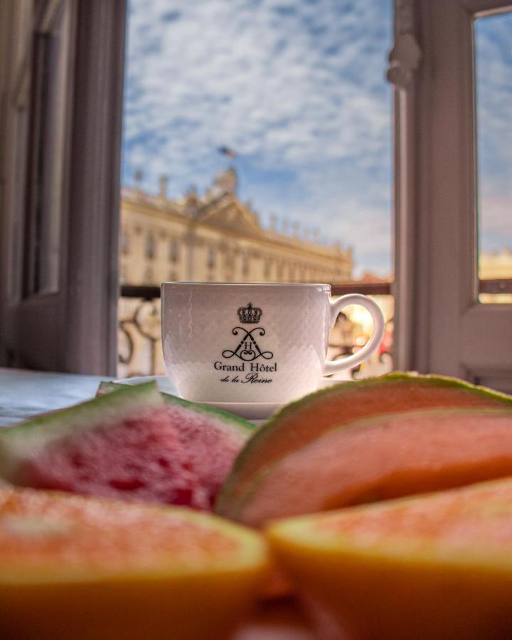 Grand Hotel De La Reine - Place Stanislas Nancy Exterior foto