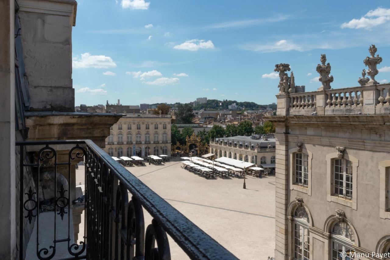 Grand Hotel De La Reine - Place Stanislas Nancy Exterior foto
